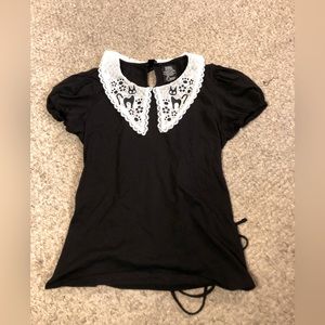 Hot topic Kikis delivery service top